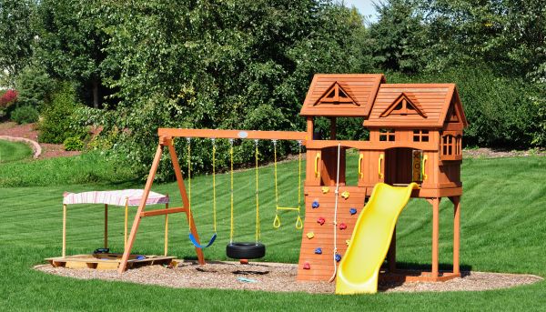 Swing Set Removal in Menomonee Falls