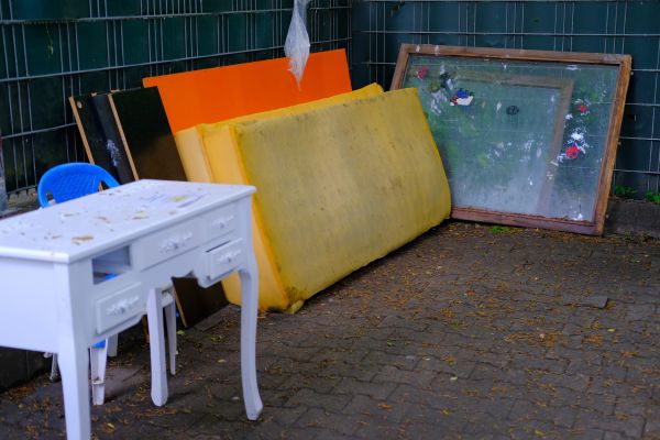 Old Furniture Disposal in Menomonee Falls